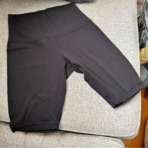 Lululemon Black shorts